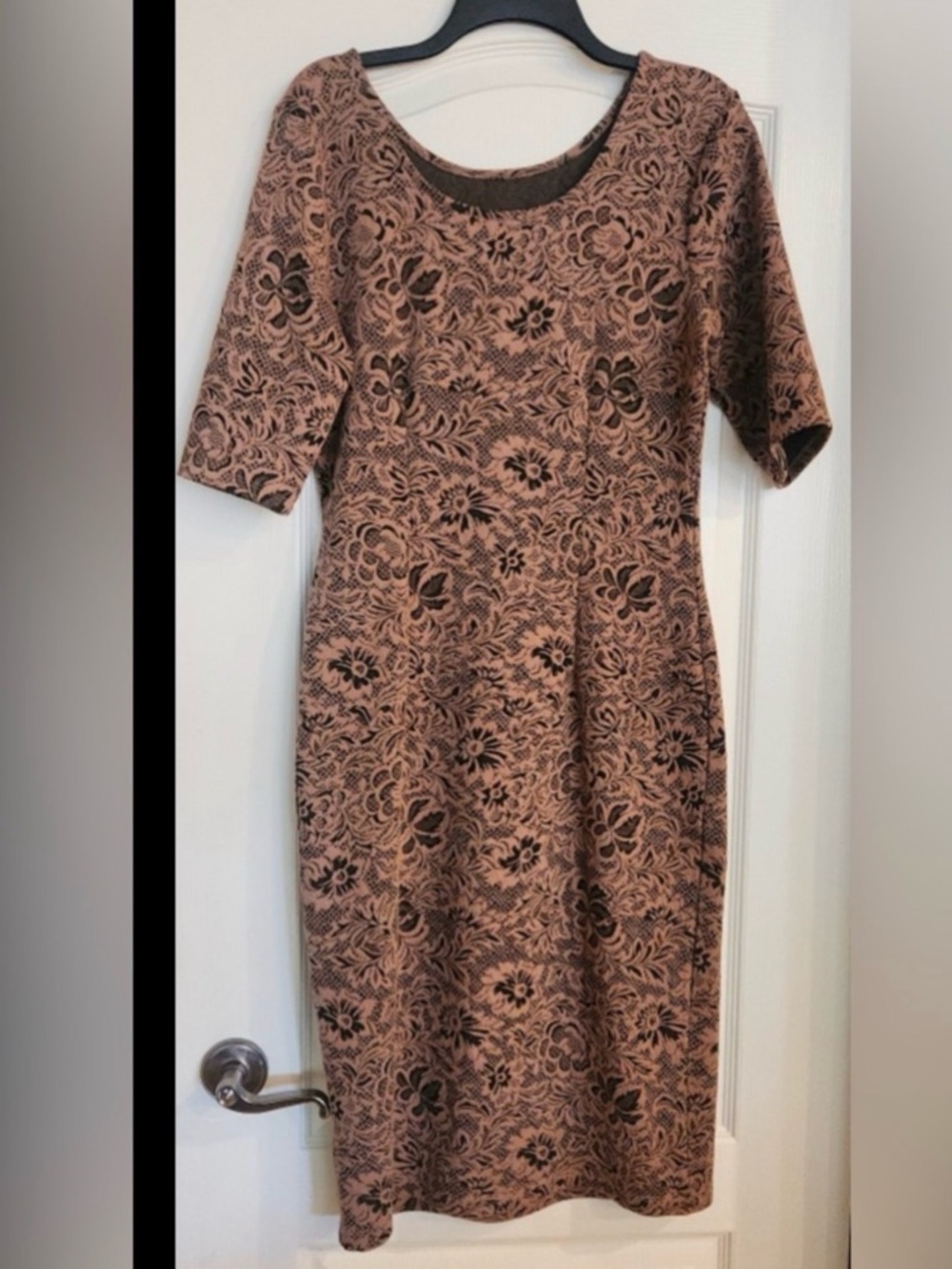 dress - Picture 8 of 8